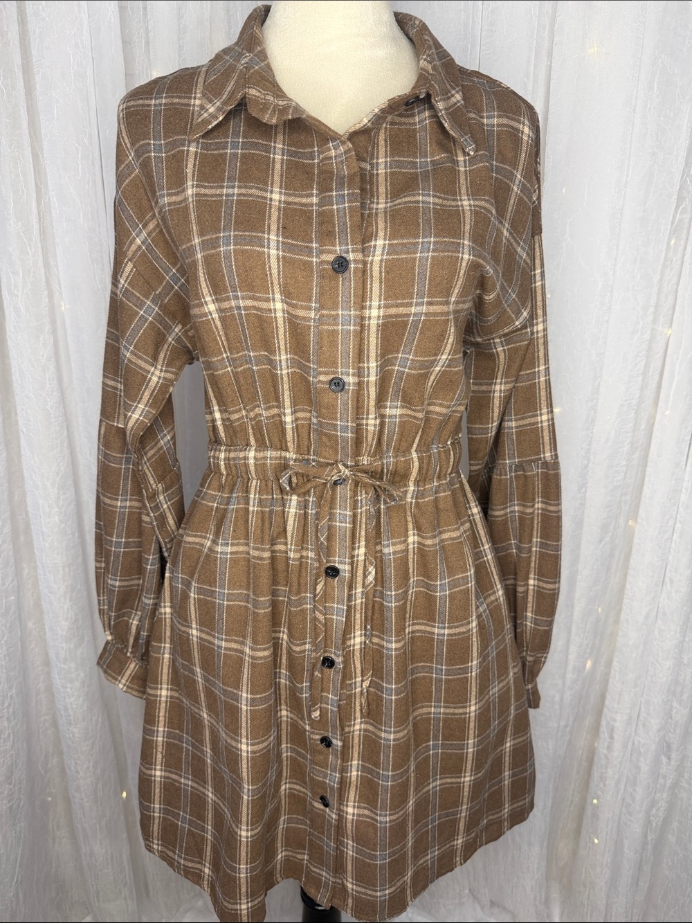 Plaid Button-Front Long-Sleeve Tie-Waist Dress in Brown Plaid